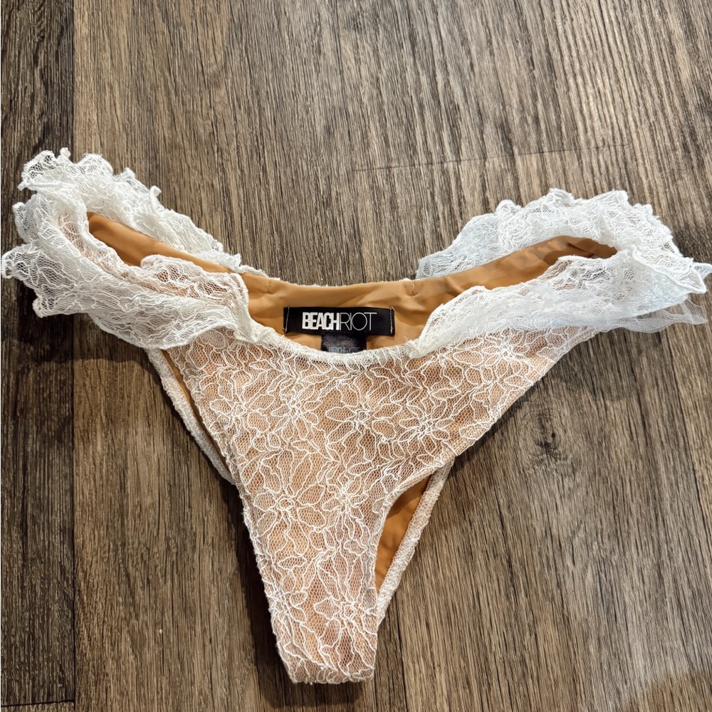 BEACH RIOT x V. Chapman Lily Bikini Bottom